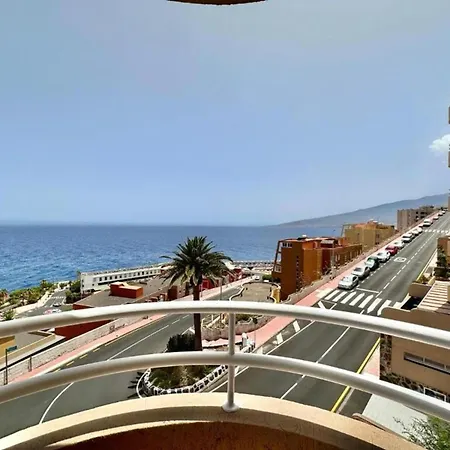 아파트 Stunning 3 Bedroom In With Ocean Views *