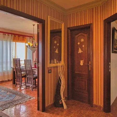 아파트 Stunning 3 Bedroom In With Ocean Views Radazul