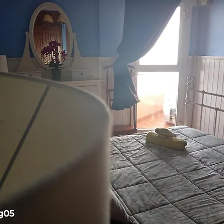 Stunning 3 Bedroom In With Ocean Views 아파트 Radazul